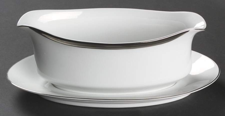 Elegance Gravy Boat with Attached Underplate by Fashion Royale-1