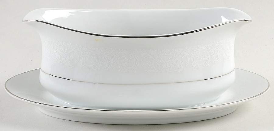 Fascination Gravy Boat with Attached Underplate by Fashion Royale-1