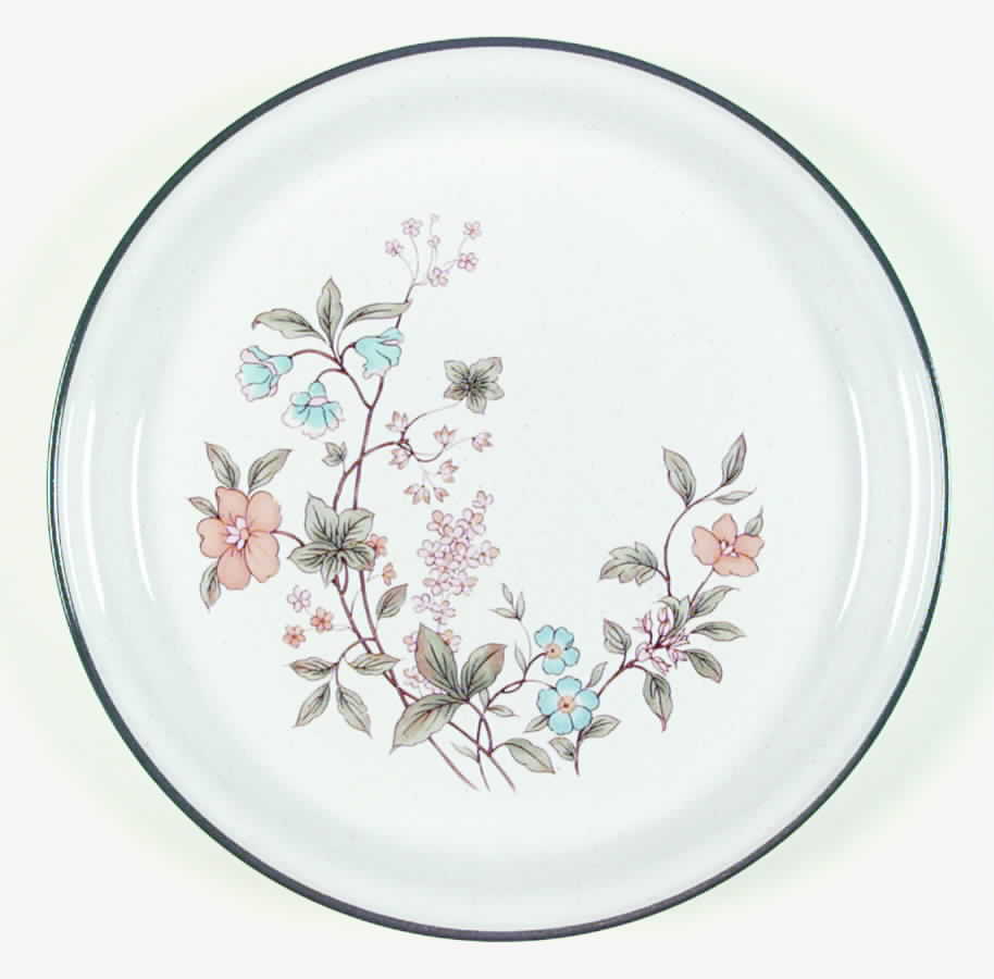 Spring Bouquet Dinner Plate by Fashion Royale-1