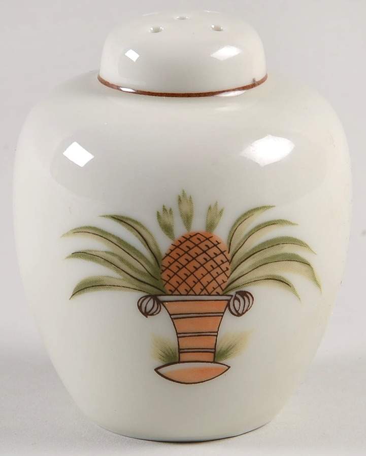 Pineapple Salt Shaker by Foreign Advisory Service-1
