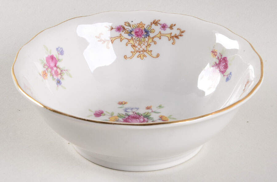 9026 (Thin Trim) Fruit/Dessert (Sauce) Bowl by Favolina-Karolina-1