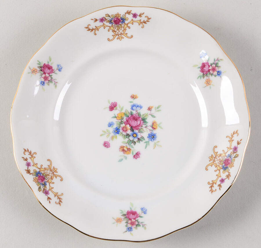 9026 (Thin Trim) Bread & Butter Plate by Favolina-Karolina-1