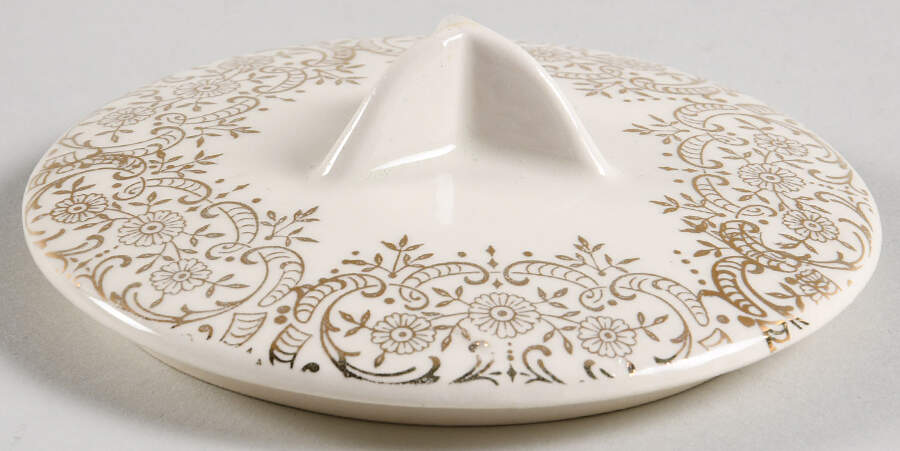 Aristocrat (Scalloped Edge, Fluted Rim) Lid for Teapot by Fairbanks Ward-1