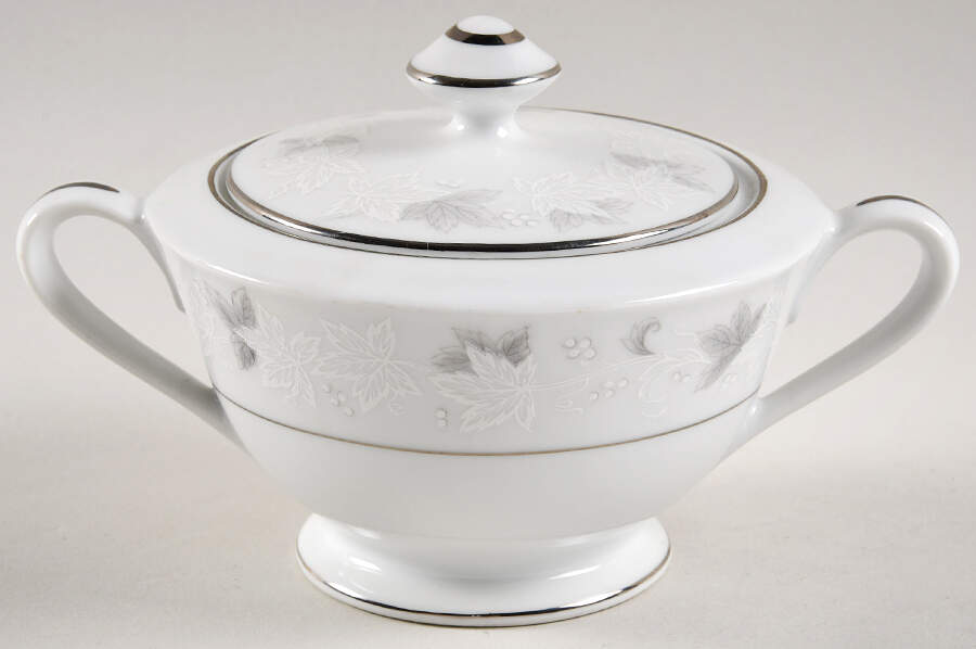 Blair Sugar Bowl & Lid by Fine China of Japan-1