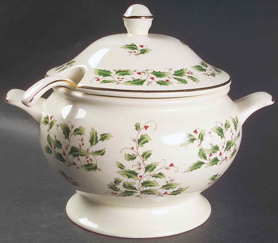 Holly Holiday Tureen & Lid w/Ladle by Fine China of Japan-1