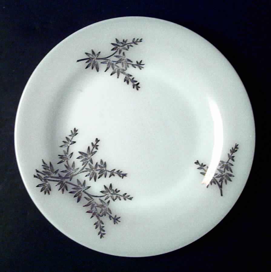 Golden Glory Dinner Plate by Federal Glass -1