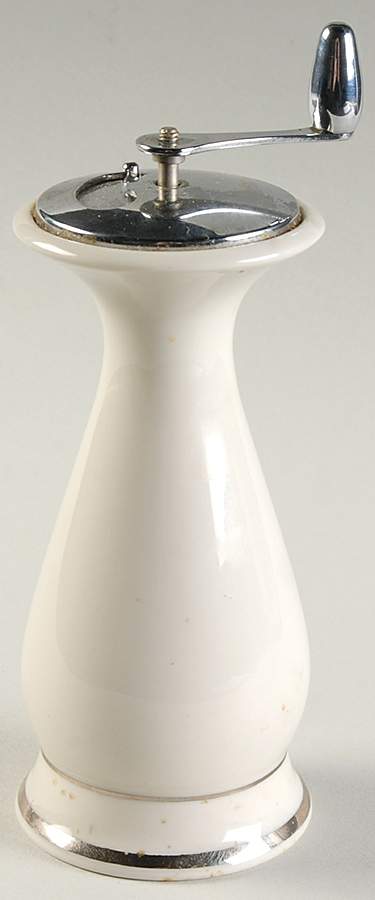 Classic Dignity Platinum Pepper Mill by Fine Arts-1