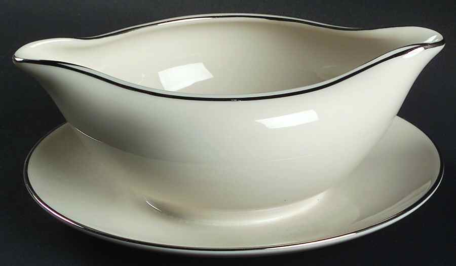 Serenity Gravy Boat with Attached Underplate by Fine Arts-1