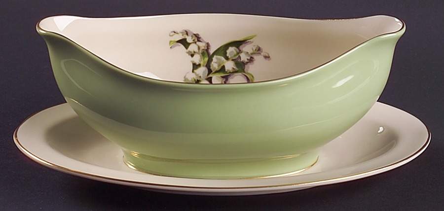 Springtime Gravy Boat with Attached Underplate by Fine Arts-1