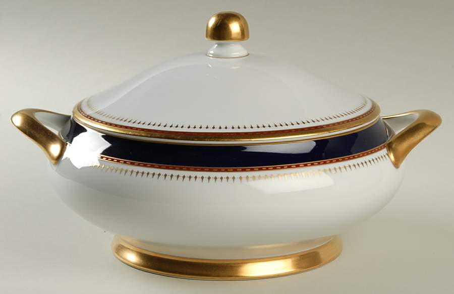 Starburst Round Covered Vegetable by Fitz and Floyd-1