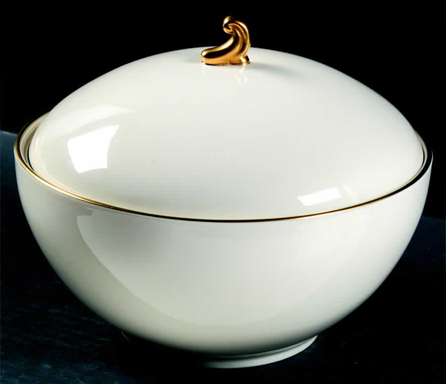 Huntington (Coupe) Round Covered Vegetable by Flintridge-1