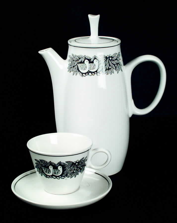 Bird 'N Hand Coffee Pot & Lid by Franciscan-1