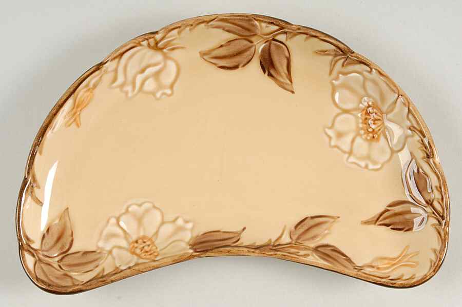Cafe Royal Crescent Salad Plate by Franciscan-1