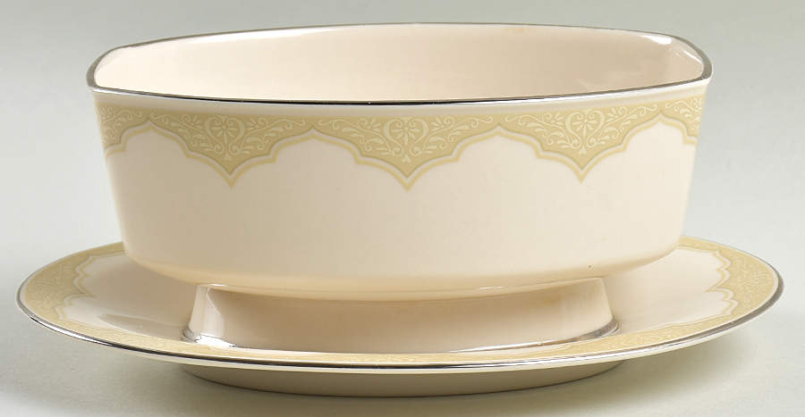 Castile Gravy Boat & Underplate by Franciscan-1