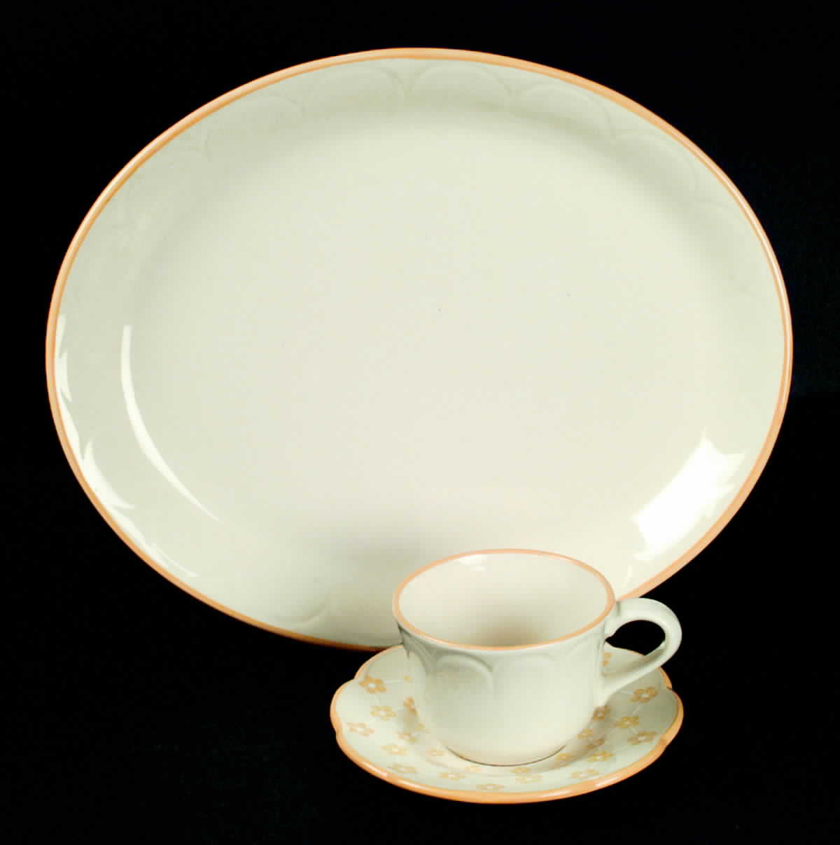 Country French 13" Oval Serving Platter by Franciscan-1