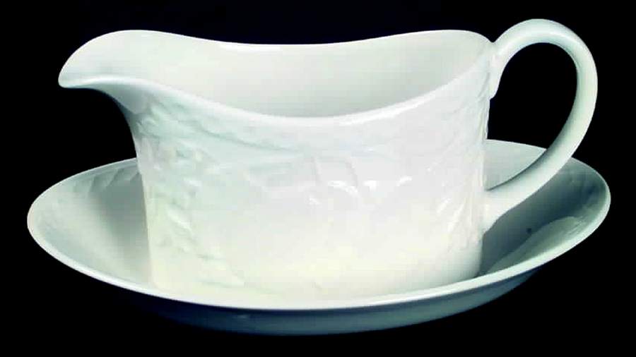 Country Fayre Gravy Boat & Underplate/Relish by Franciscan-1