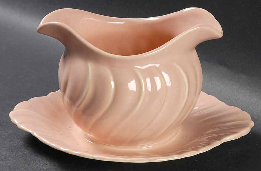 Coronado Coral Beige (Glossy) Gravy Boat with Attached Underplate by Franciscan-1