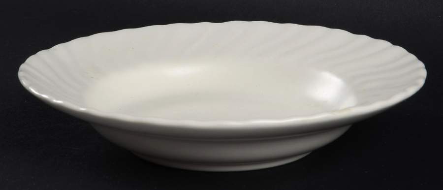 Coronado Off White (Glossy) Rim Fruit/Dessert (Sauce) Bowl by Franciscan-1