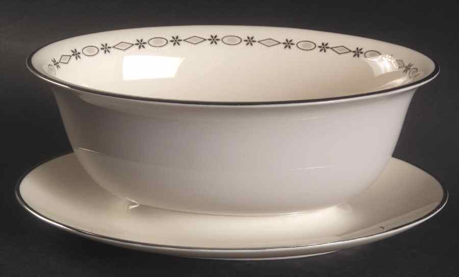Crown Jewel Gravy Boat with Attached Underplate by Franciscan-1
