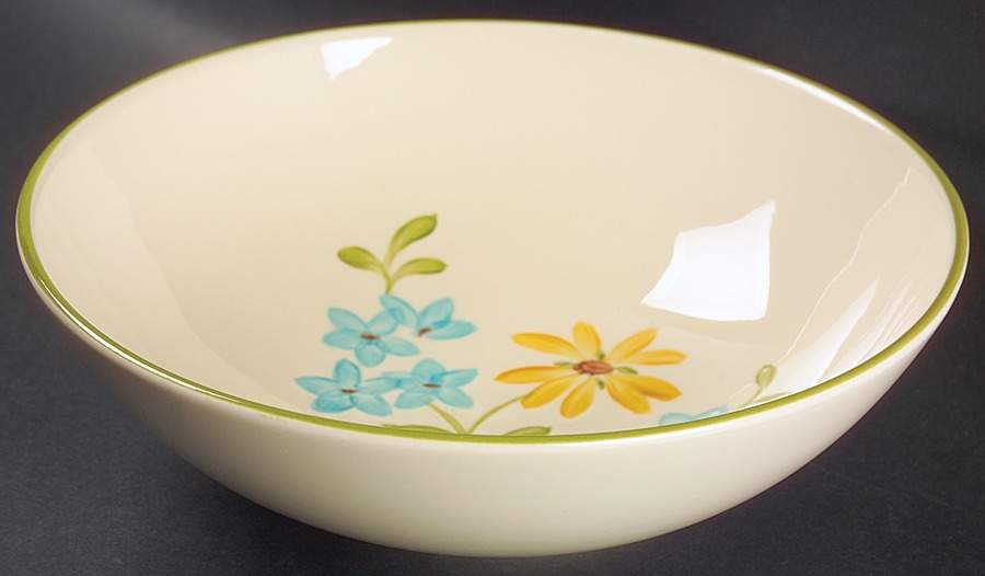 Daisy 9" Round Vegetable Bowl by Franciscan-1