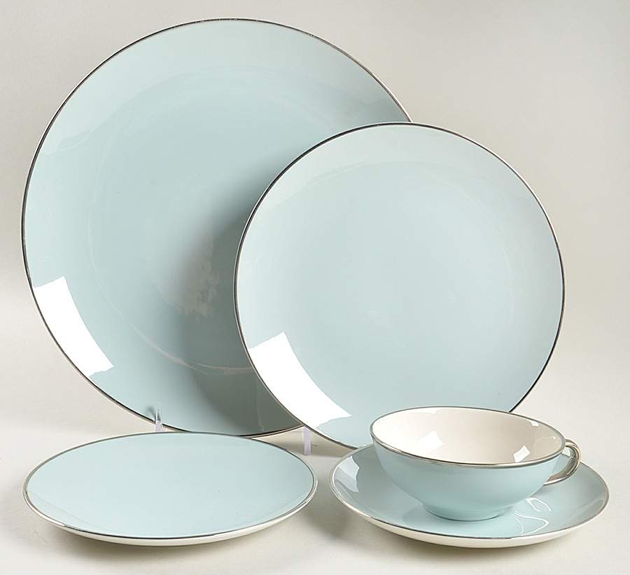 Dawn 5 Piece Place Setting by Franciscan-1