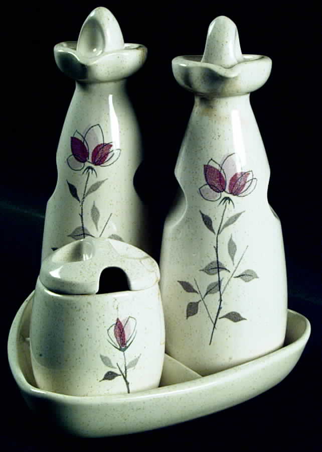 Duet Condiment Set by Franciscan-1