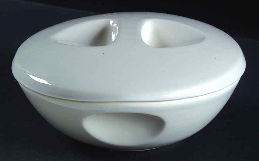 Eclipse White Individual Casserole & Lid by Franciscan-1