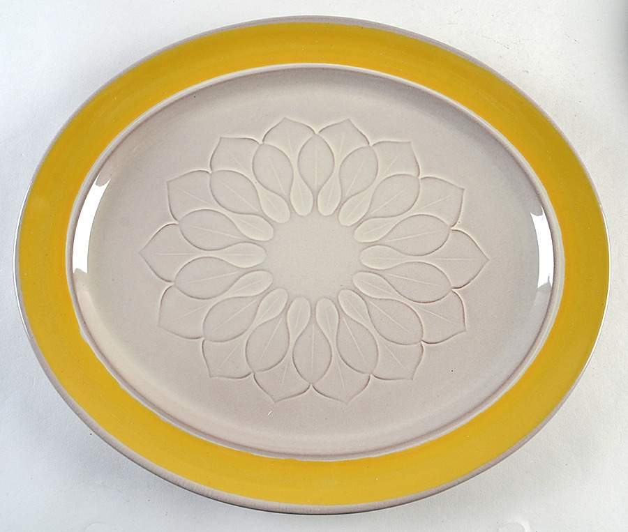 El Dorado 13" Oval Serving Platter by Franciscan-1