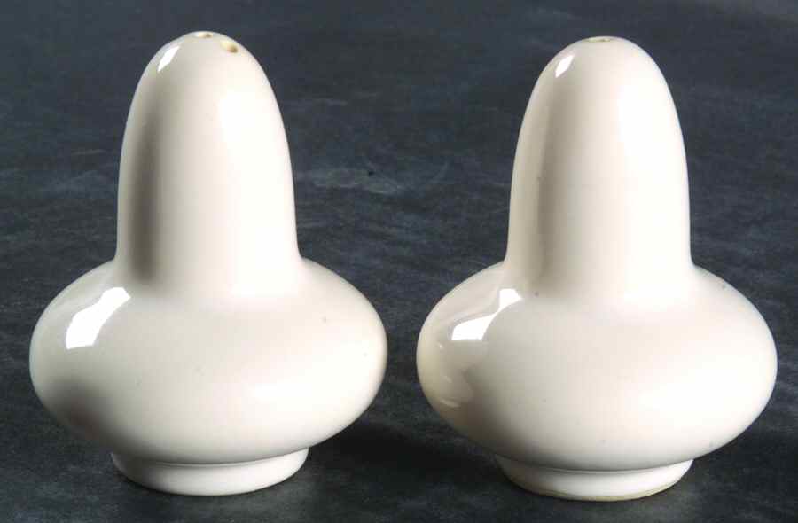 El Patio White (Glossy) Salt & Pepper Set by Franciscan-1