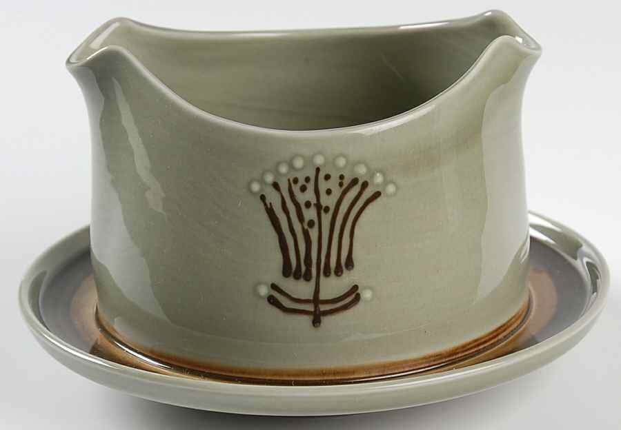Emerald Isle Gravy Boat with Attached Underplate by Franciscan-1