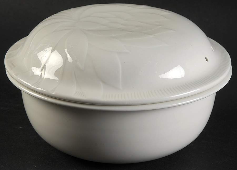 Floral Sculptures White Individual Casserole & Lid by Franciscan-1