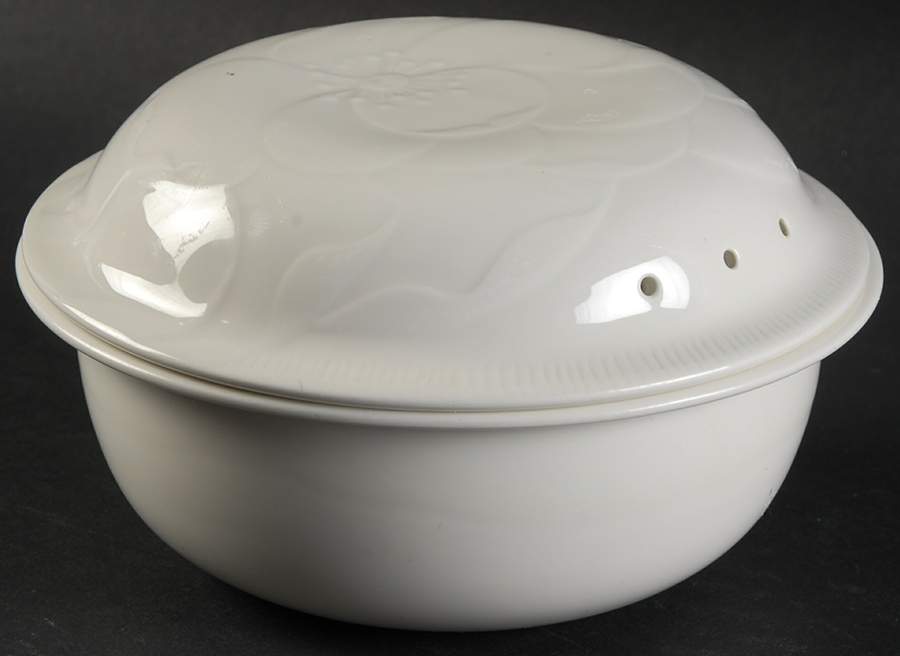 Floral Sculptures White Individual Casserole & Lid by Franciscan-1