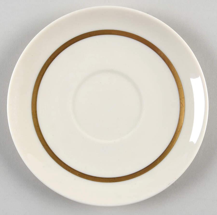 Fremont (No Trim) Saucer by Franciscan-1