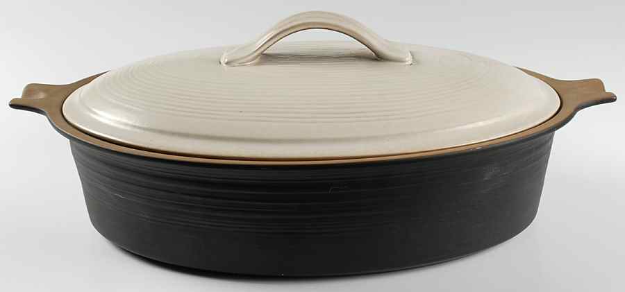 Gourmet 5 Quart Covered Oval Baker by Franciscan-1