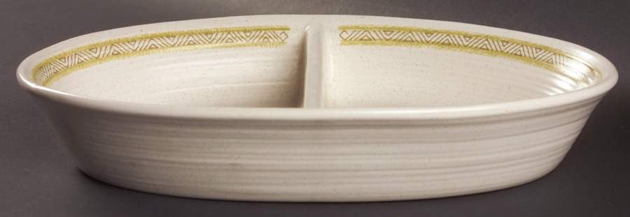 Hacienda Green 11" Oval Divided Vegetable Bowl by Franciscan-1