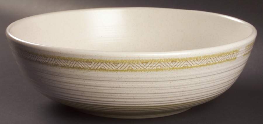 Hacienda Green 11" Large Salad Serving Bowl by Franciscan-1