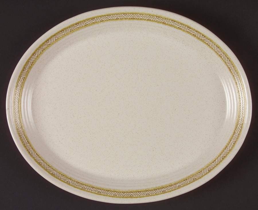 Hacienda Green 11" Oval Serving Platter by Franciscan-1