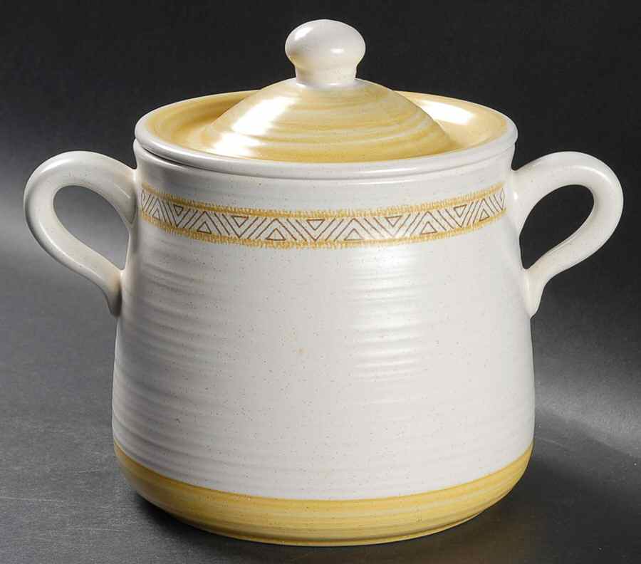Hacienda Gold (USA) Bean Pot & Lid by Franciscan-1
