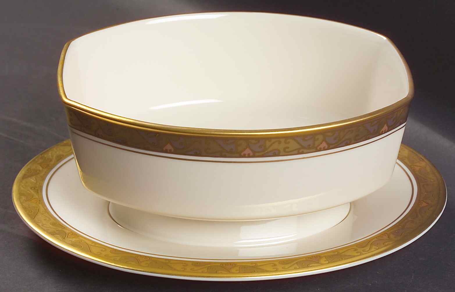Kasmir Gravy Boat & Underplate by Franciscan-1
