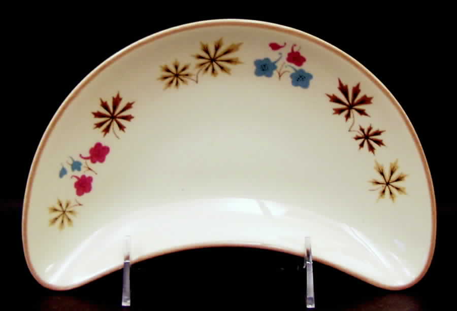 Larkspur Crescent Salad Plate by Franciscan-1