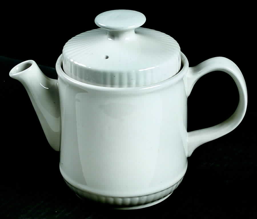 Leeds Teapot & Lid by Franciscan-1