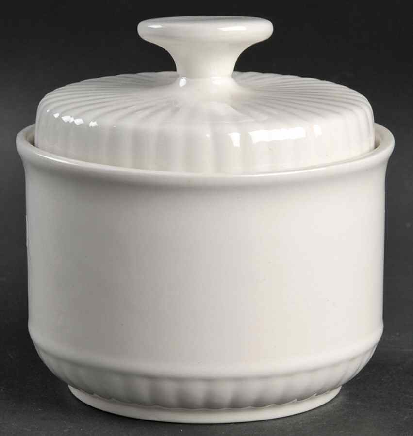 Leeds Sugar Bowl & Lid by Franciscan-1