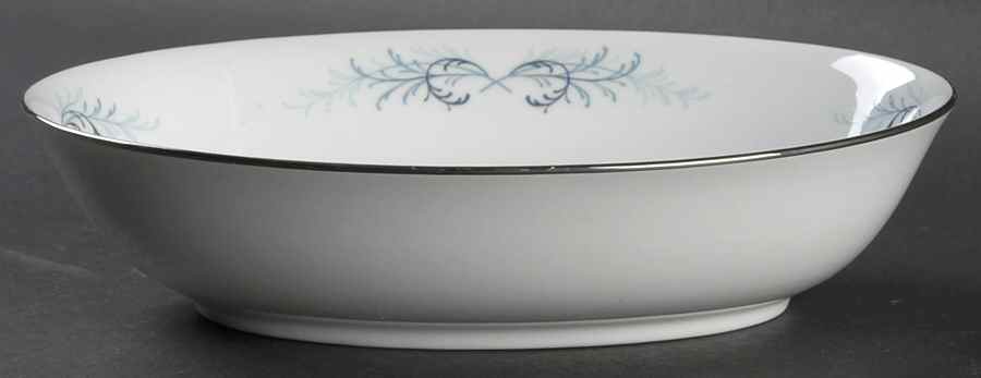 Lucerne 9" Oval Vegetable Bowl by Franciscan-1
