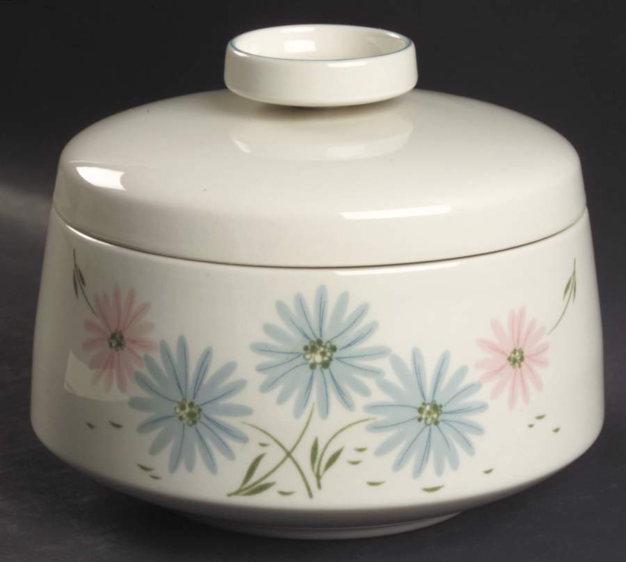 Maytime 1.75 Qt Round Covered Casserole by Franciscan-1