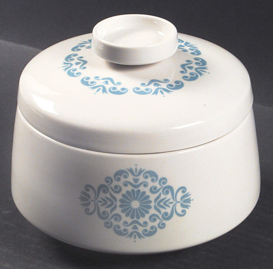 Medallion Blue 1.5 Qt Round Covered Casserole by Franciscan-1