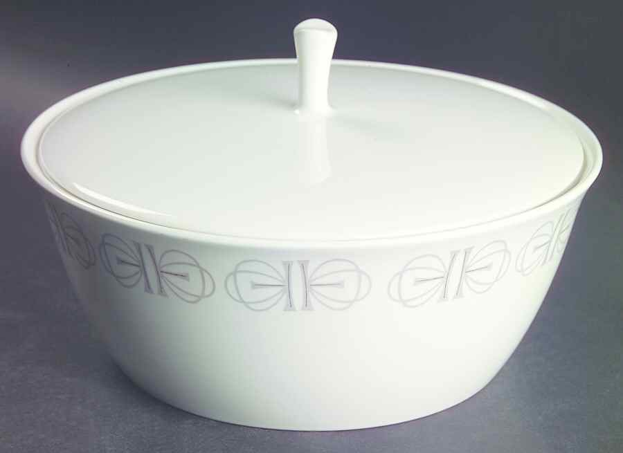 Merry Go Round 1.75 Qt Round Covered Casserole by Franciscan-1