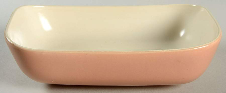 Metropolitan Coral 9" Oval Vegetable Bowl by Franciscan-1