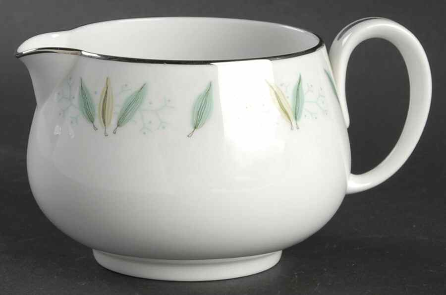 Newport Gravy Boat by Franciscan-1