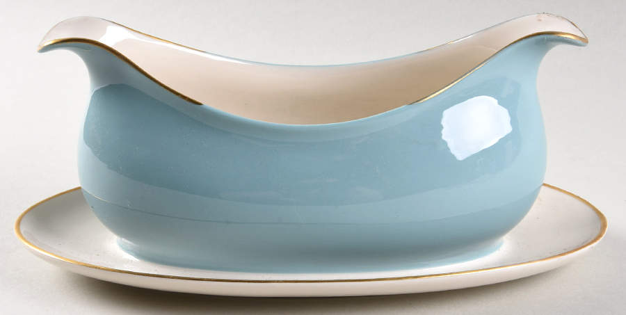 Palomar Robins Egg Blue Gravy Boat with Attached Underplate by Franciscan-1