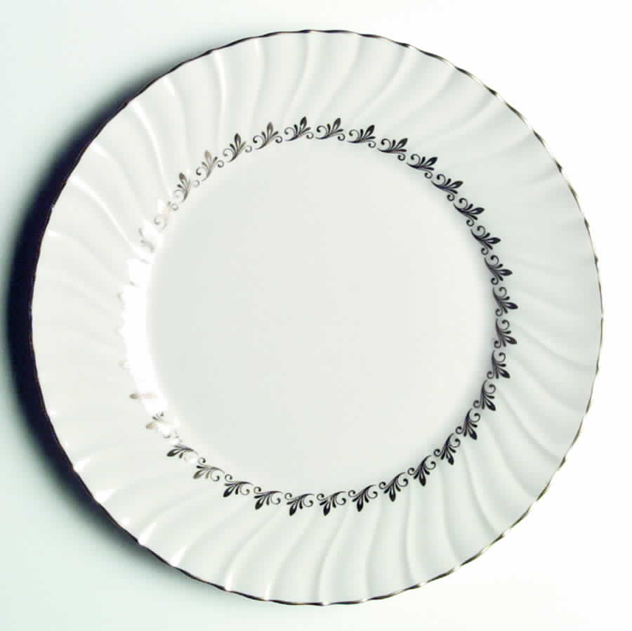 Patrician Dinner Plate by Franciscan-1